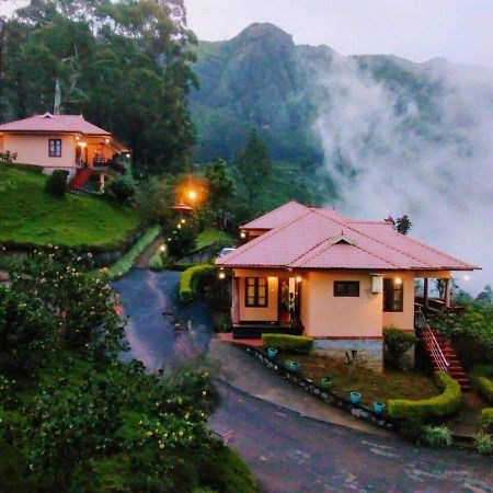 Aranyaka Resorts Munnar Exteriör bild